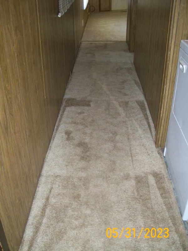 Building Photo - 13 Travertine Ln
