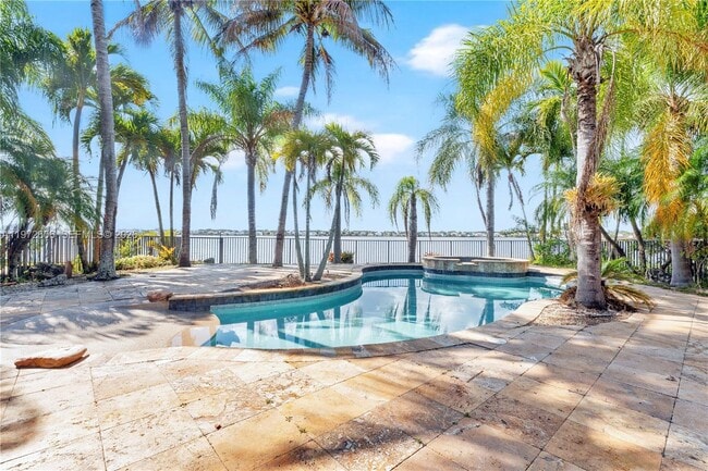 Building Photo - 4546 SW 179th Way