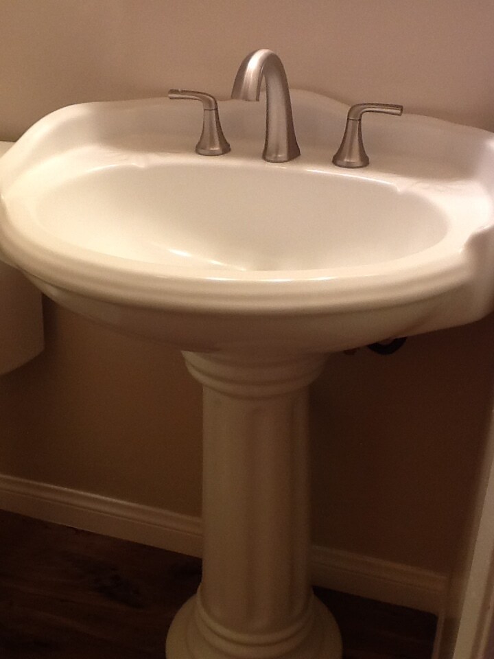 Building Photo - 311 N Westlake Ave