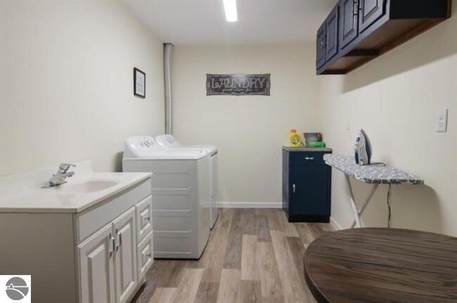 Building Photo - 4019 Williamsburg Rd