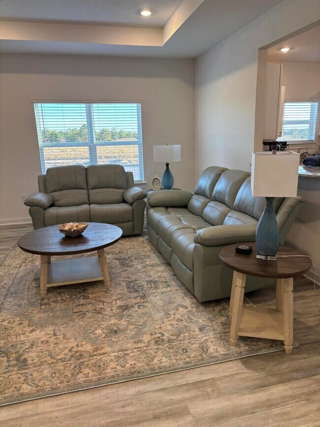 Building Photo - 494 Arrowwood Blvd