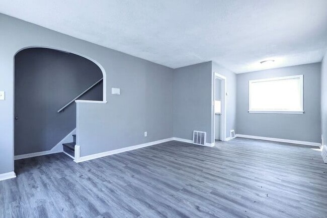 Building Photo - 3654 W 107th St