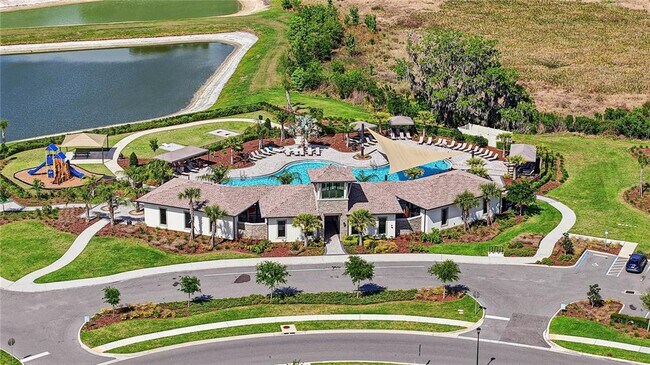 Building Photo - 2839 Maiden Grass Isle