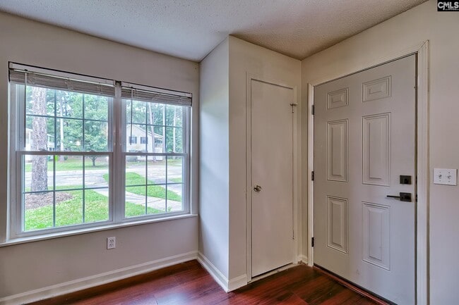 Building Photo - 45 Battery Walk Ct