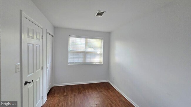 Building Photo - 4248 Ashmere Cir