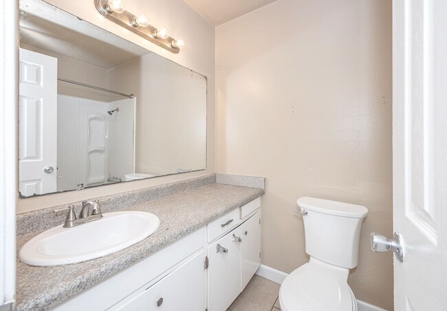 Building Photo - 3 Bedroom 1.5 Bath Home in Gautier!