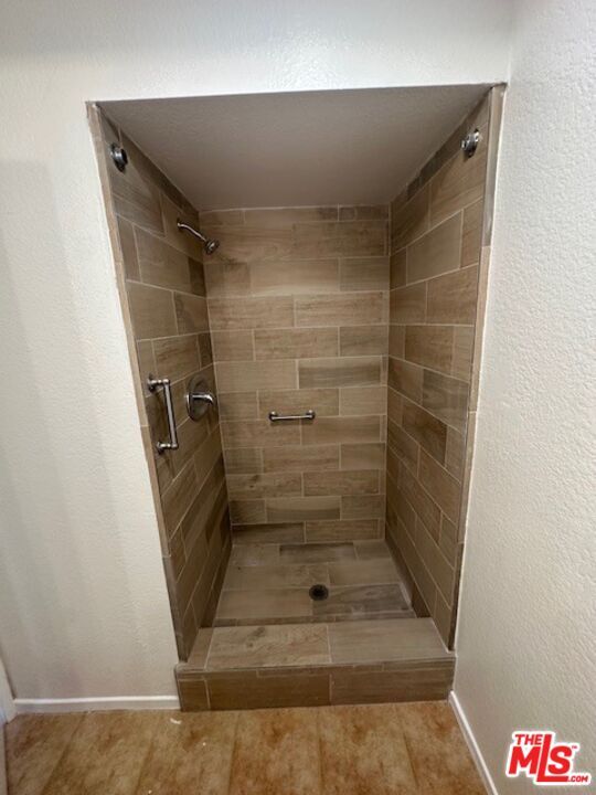 Building Photo - 6501 Bradley Pl