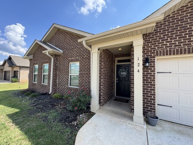 Building Photo - 124 Blackburn Trace