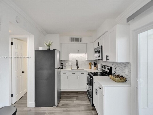 Building Photo - 3603 Townhouse Ct