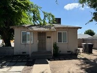 Building Photo - 141 N Bryan Ave
