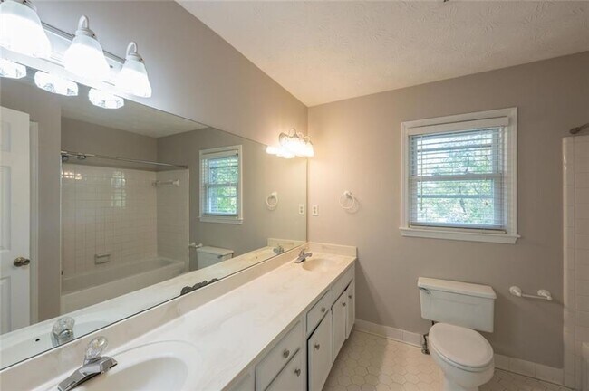 Building Photo - 3690 Aubusson Trce
