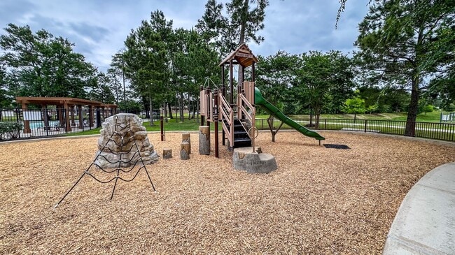 Building Photo - 15623 Hanover Breeze Ln