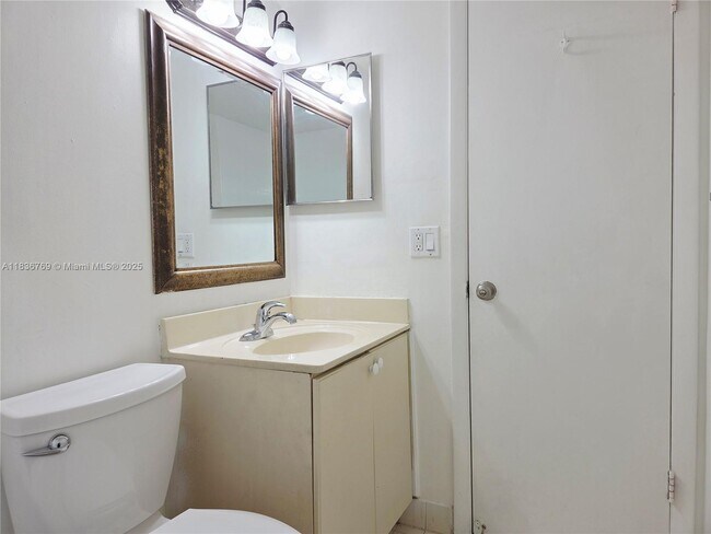 Building Photo - 15640 SW 80th St