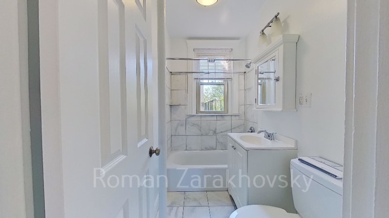 Building Photo - 1848 Commonwealth Ave