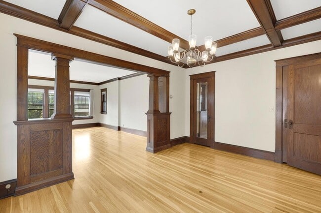 Building Photo - 971 Goodrich Ave