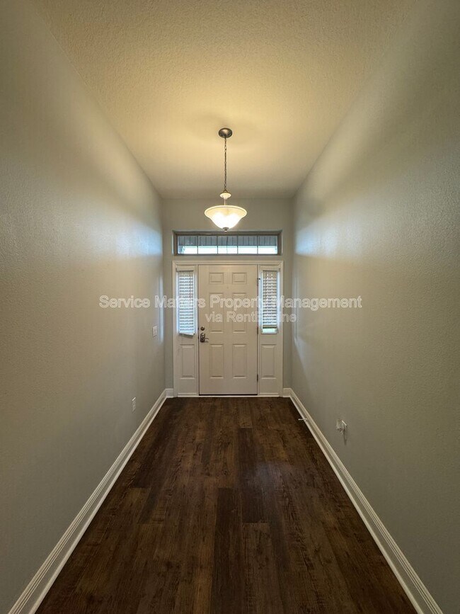 Building Photo - 5529 Cane Syrup Cir