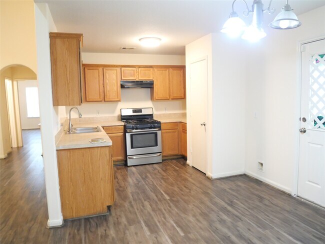 Building Photo - 14915 Aberdeen Meadow Lane