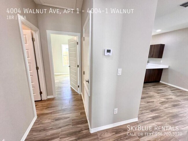 Building Photo - 4004 Walnut Ave