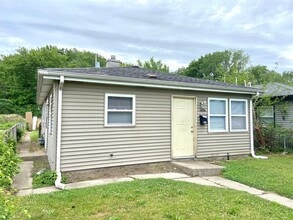 Building Photo - 3 Bed 1 Bath Home In Hammond