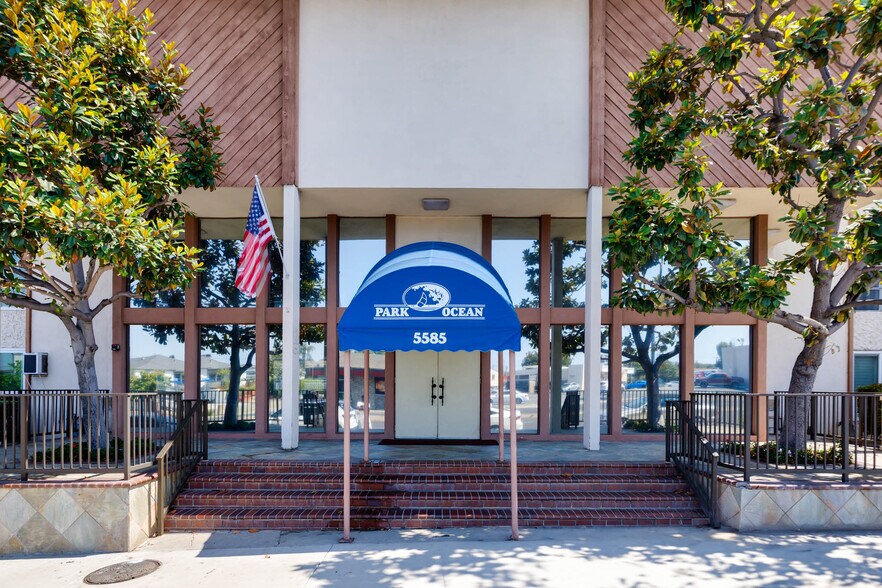 Building Photo - 5585 E Pacific Coast Hwy