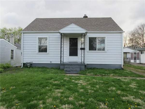 Adorable cute and cozy 2+ bedroom 1 bath - 3037 Mohican Ave