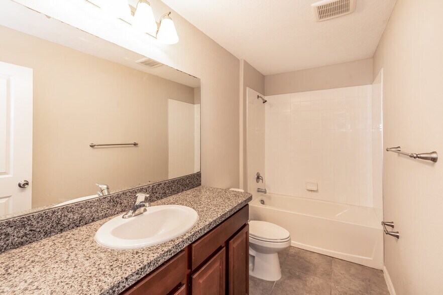 Building Photo - 1745 Broad Winged Hawk Dr