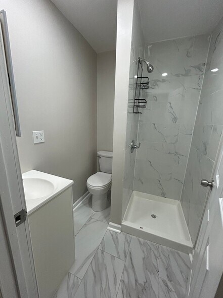 Building Photo - 87 Watsessing Ave