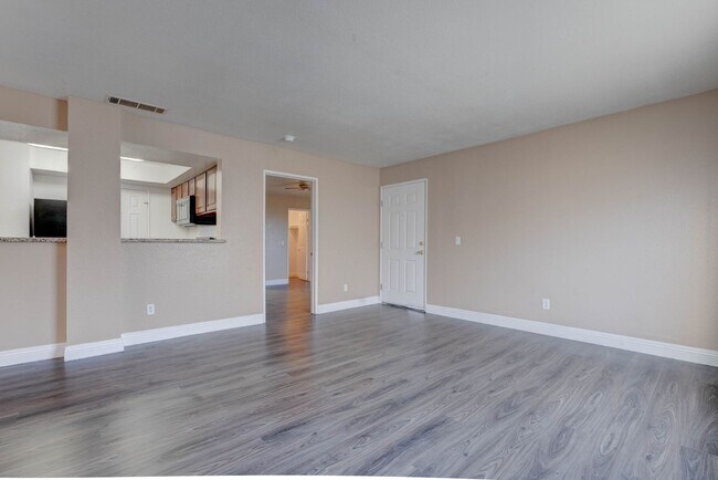 Building Photo - 6800 E Lake Mead Blvd