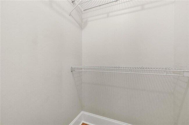 Building Photo - 140 Davis Mill Ct