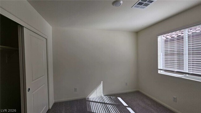 Building Photo - 9986 S Ullom Dr