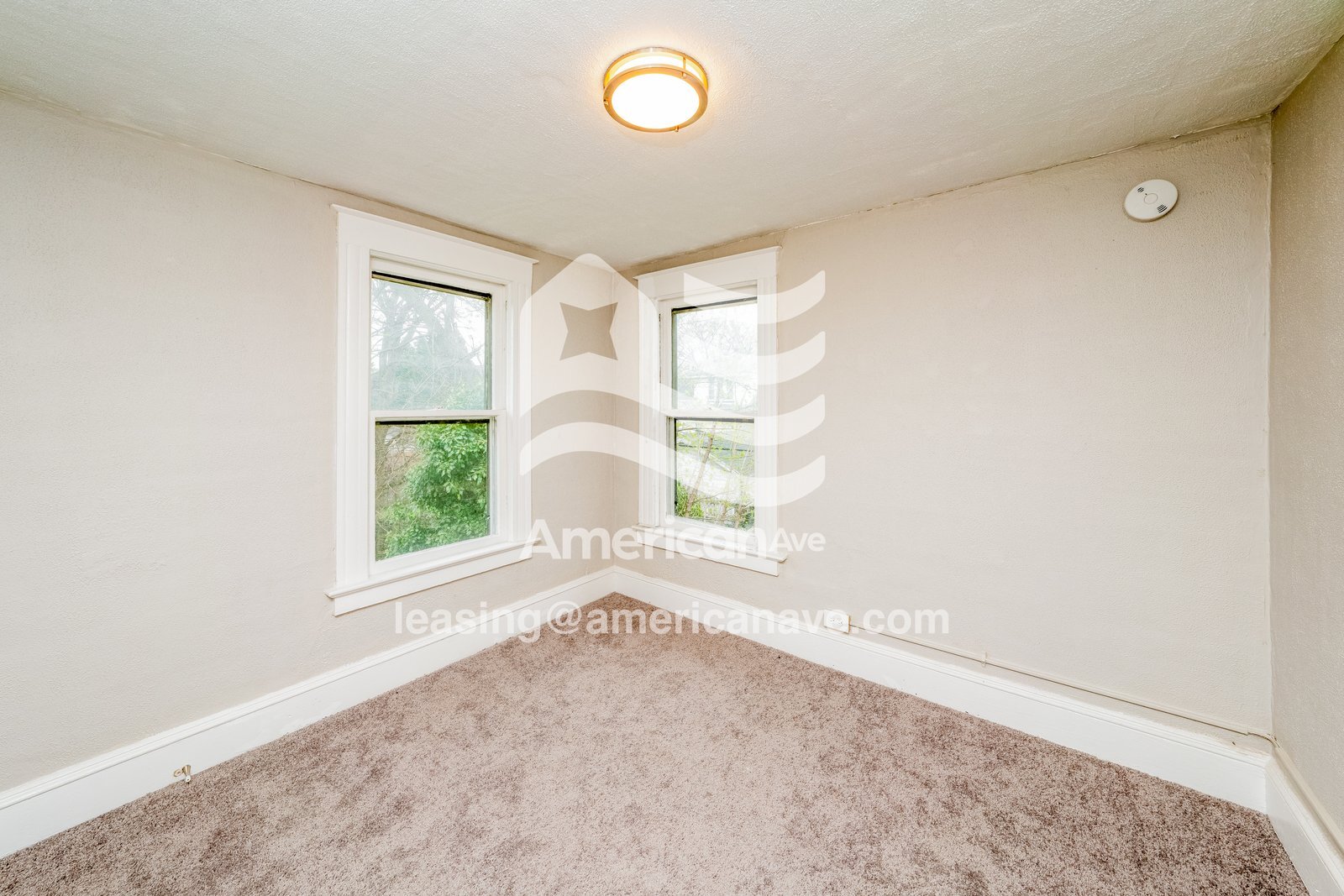 Building Photo - 177 Roycroft Dr