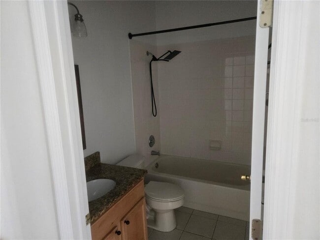 Building Photo - 4939 Solimartin Dr