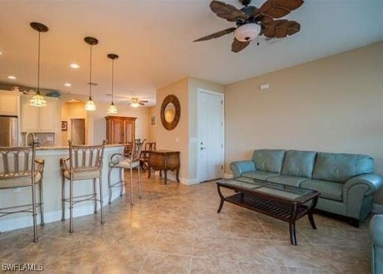 Building Photo - 10435 Sirene Way