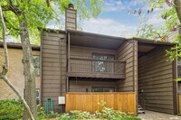 Building Photo - 11711 Memorial Dr