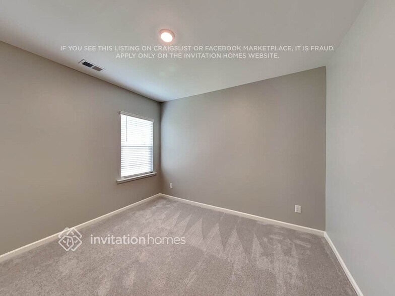 Building Photo - 42 Rivulet Dr