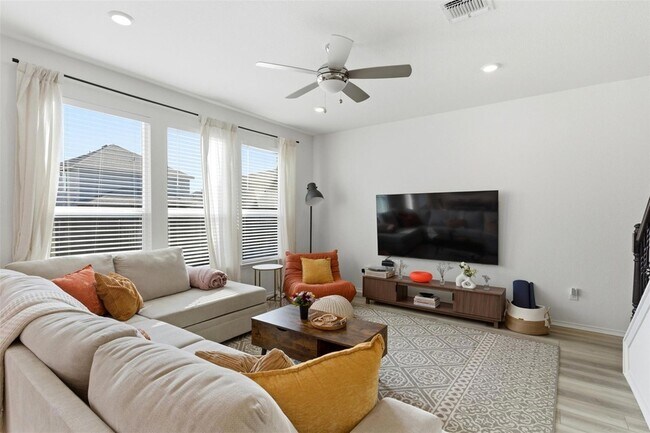 Building Photo - 13400 Dolley Madison St