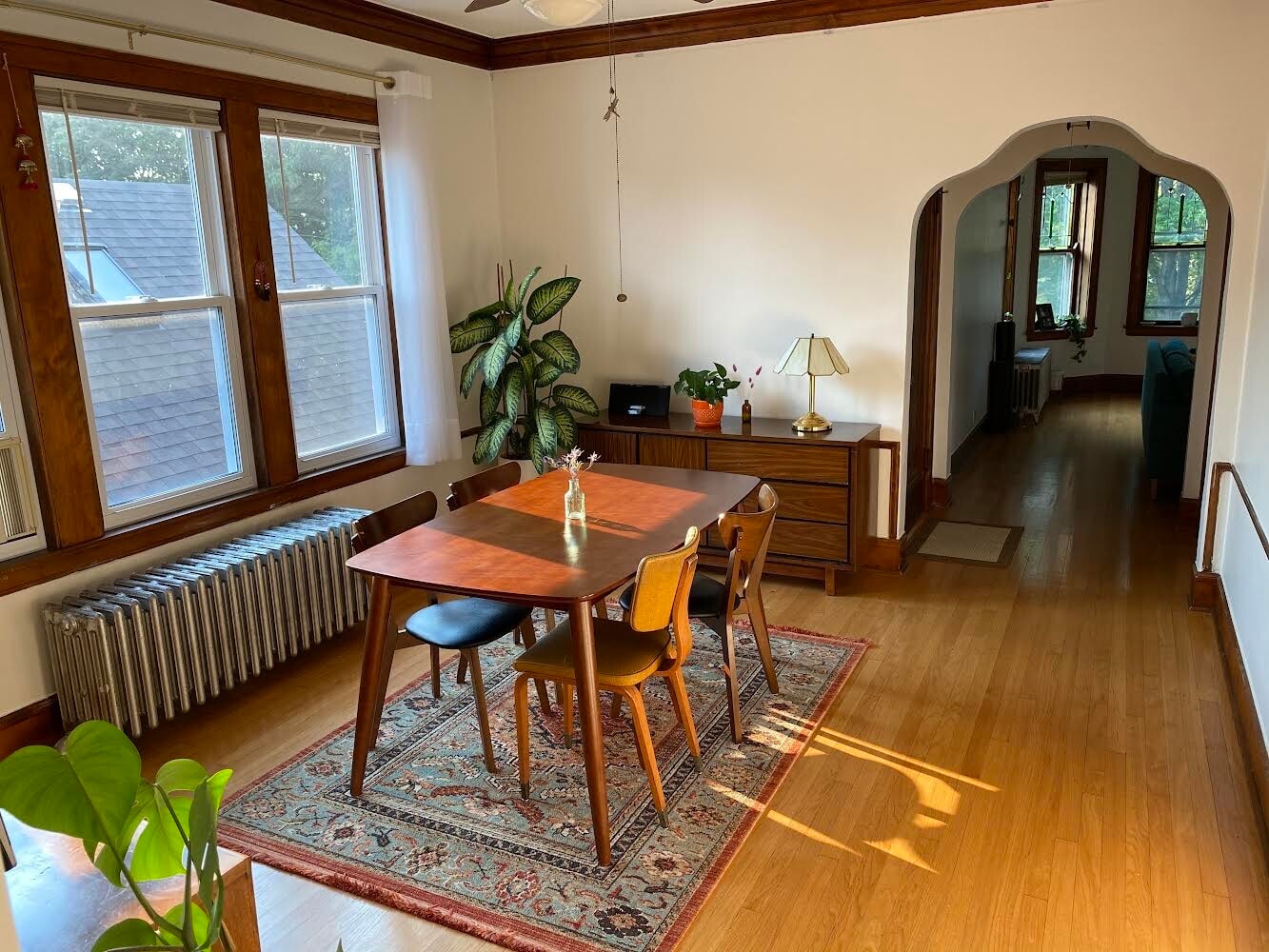 Dining room - - furnished example 1 - 5655 W Ainslie St