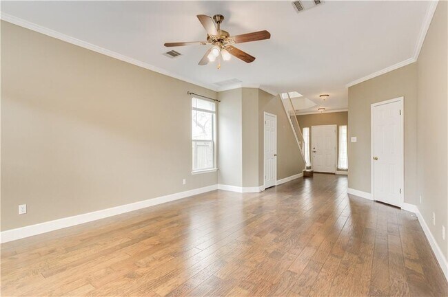 Building Photo - 13401 Gent Dr