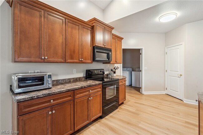Building Photo - 4300 Westford Pl