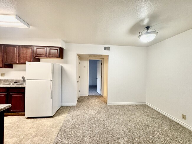 Building Photo - Las Vegas Guard-Gated Condo for Rent | Bella Vita Community | 1 Bedroom Upstairs Unit