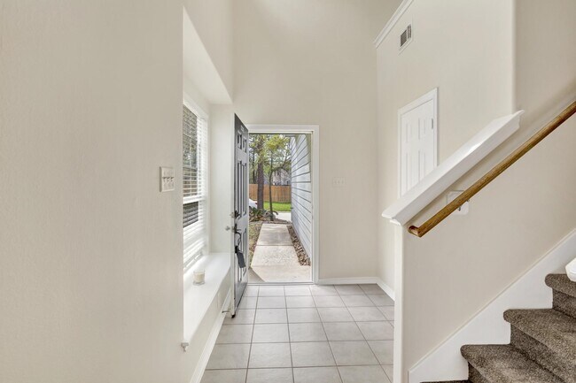 Building Photo - 39 S Camellia Grove Cir