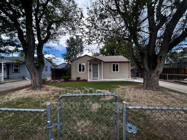 Building Photo - 6915 W 55th Pl