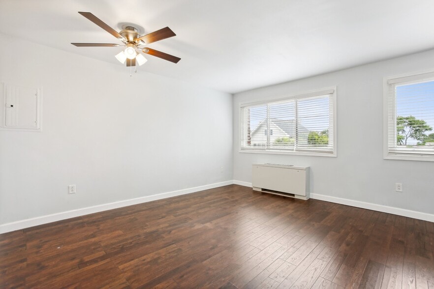 Building Photo - 1830 Columbia Pike