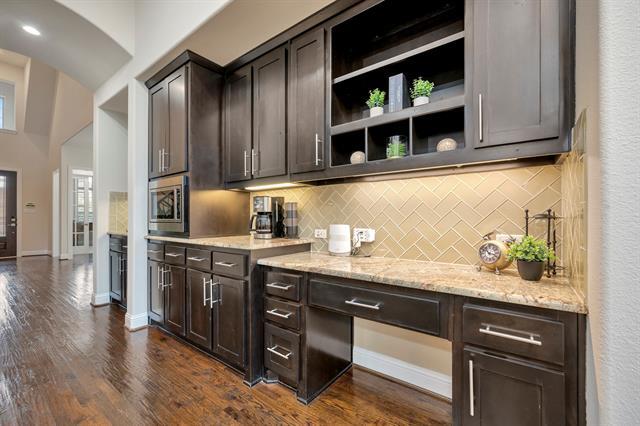 Building Photo - 4600 Crossvine Dr