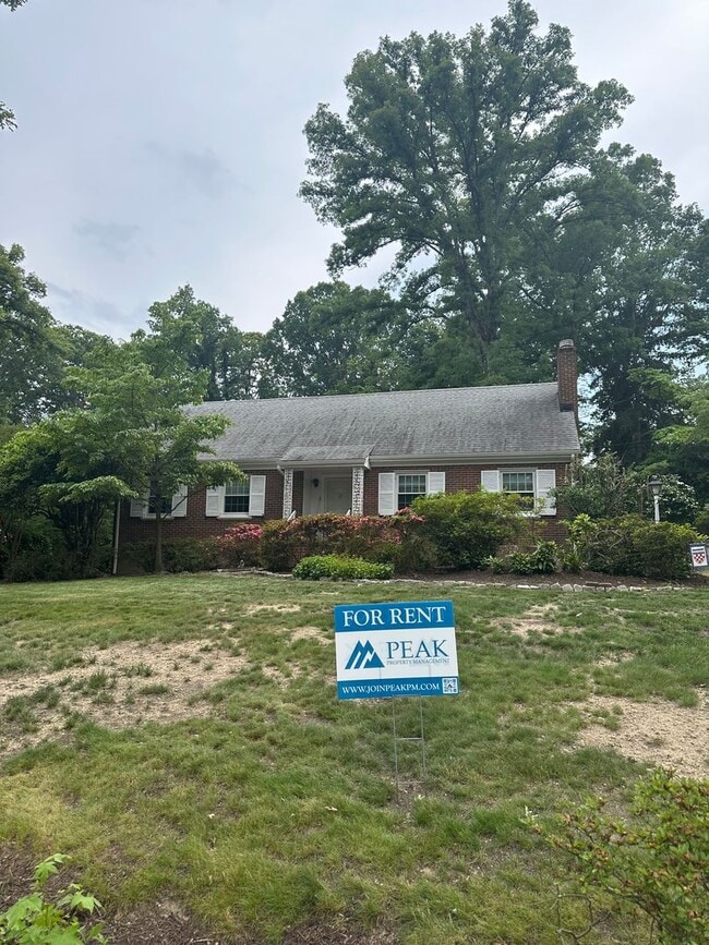 Primary Photo - $2500 / 3 br / 2.5 ba / 1546 sqft