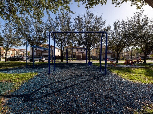 Building Photo - 9895 NW 87th Terrace