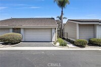 Building Photo - 32 Wetstone