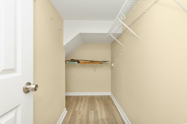 Building Photo - 764 Wilshire Ln