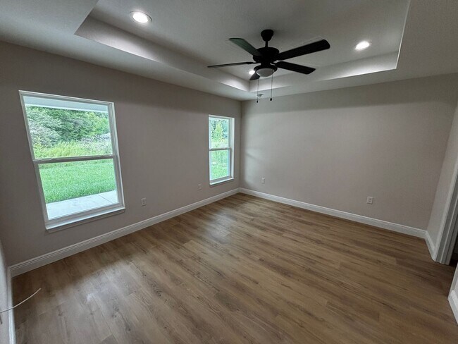 Building Photo - New 3/2 Home built in 2025