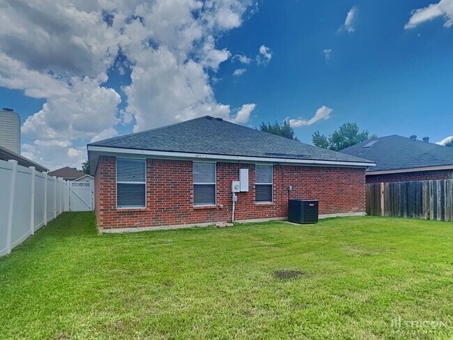 Building Photo - 942 Tennessee Trail